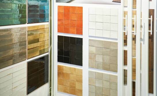 Największe zalety płytek wielkoformatowych i ich zastosowanie w aranżacji wnętrz