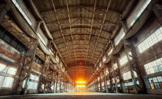 Hale przemysłowe i budownictwo przemysłowe – zastosowania, trendy, możliwości