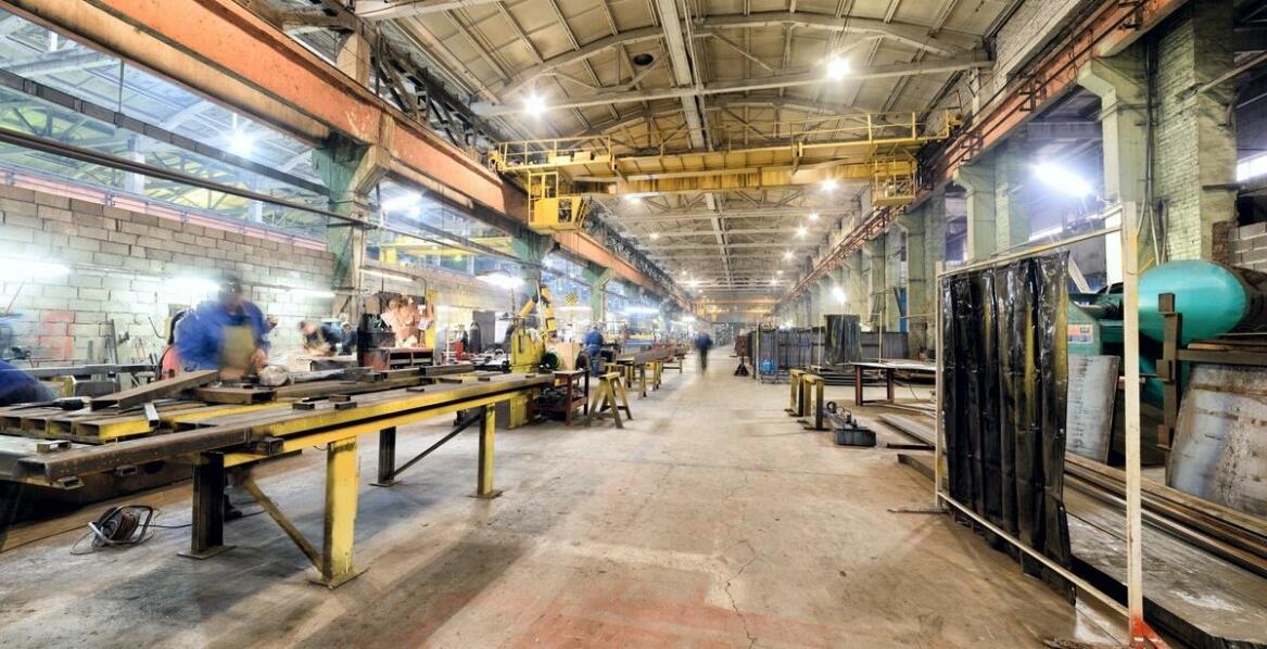 Hale przemysłowe – najnowsze trendy technologiczne i rozwiązania konstrukcyjne