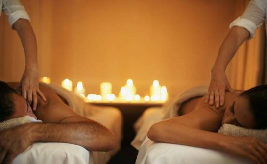 Czy wizyta w salonie masażu to dobry pomysł na randkę?