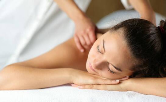 Rodzaje masażu i ich wpływ na zdrowie – co warto wiedzieć przed zabiegiem