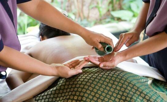 Na czym polega masaż balijski i jakie efekty można dzięki niemu osiągnąć