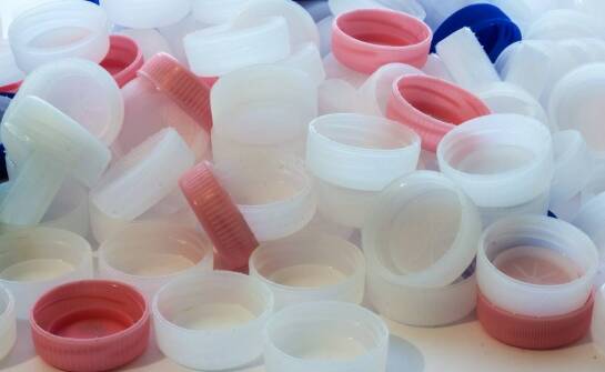 Wtrysk tworzyw sztucznych - co warto wiedzieć?