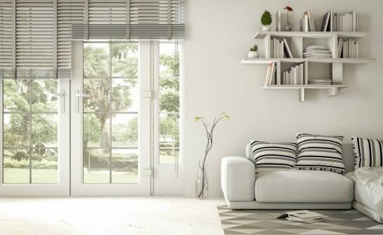 Rolety materiałowe – zastosowanie, zalety i inspiracje do aranżacji wnętrz