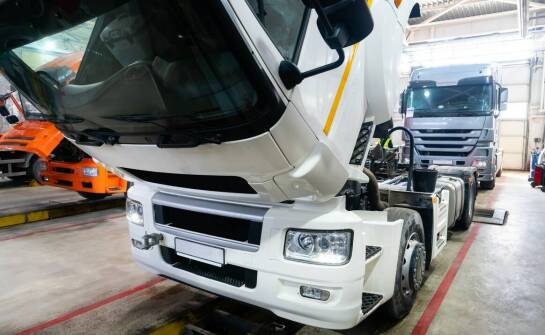 W jakich branżach sprawdzą się wózki automatyczne AGV?