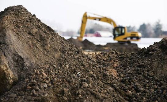 Prace ziemne – najważniejsze etapy, zastosowania i bezpieczeństwo robót