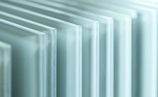 Szyby zespolone – zastosowanie i korzyści w codziennym użytkowaniu