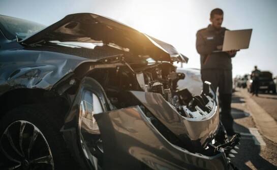 Ubezpieczenie komunikacyjne – najważniejsze rodzaje i podstawowe zasady