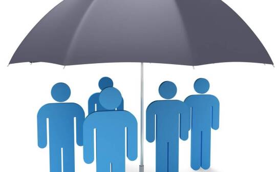 Ubezpieczenia grupowe – zalety wspólnej ochrony i warunki przystąpienia
