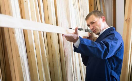 Montaż paneli podłogowych – najczęstsze pytania i kluczowe informacje