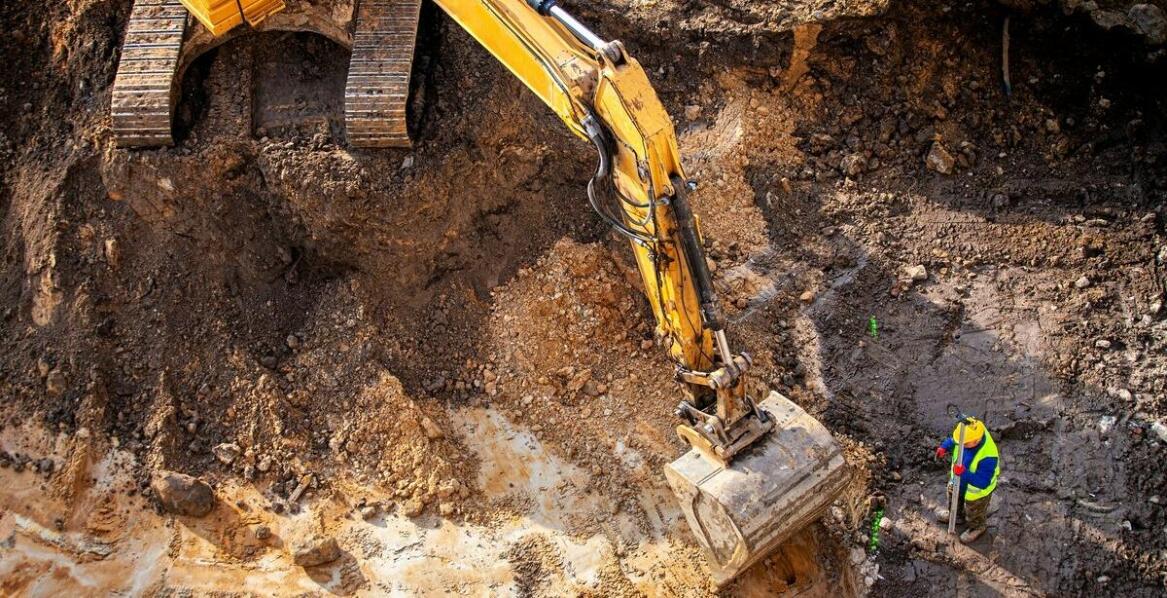 Wszystko, co warto wiedzieć o wykopach – zastosowanie i bezpieczeństwo