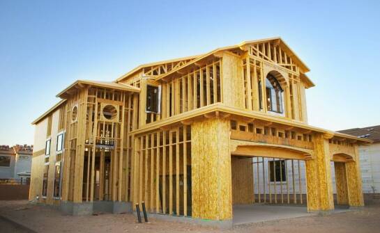 Budowa domu pod klucz – najważniejsze informacje, zalety i możliwości