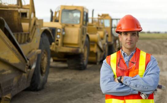Obowiązki kierownika budowy – kluczowe zadania i odpowiedzialność na placu budowy