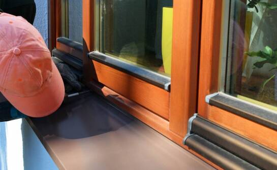 Ciepły parapet – co warto wiedzieć przed montażem i jakie są zalety?