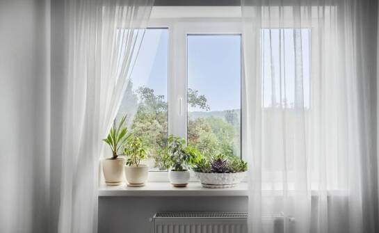 Konsole do okien – kiedy warto je zastosować i jak wpływają na montaż