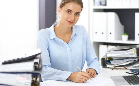 Jak wybrać księgowość dopasowaną do potrzeb małej i średniej firmy