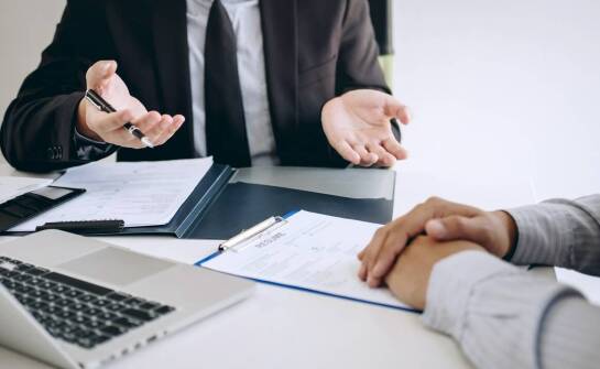 Rozliczenia kadrowo-płacowe – kluczowe informacje dla przedsiębiorstw