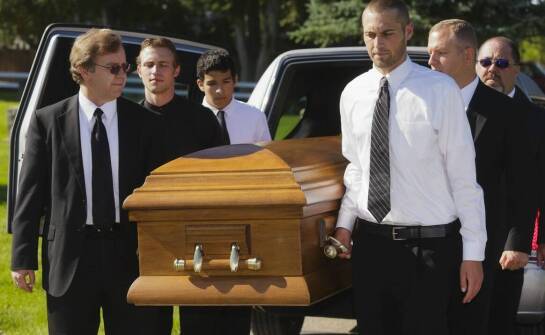 Oferta firm pogrzebowych – najważniejsze usługi i organizacja ceremonii