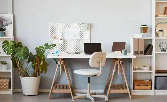 Nowoczesne inspiracje w aranżacji przestrzeni biurowej – przegląd rozwiązań