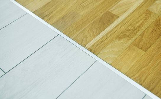 Posadzki żywiczne – zastosowania, rodzaje i zalety w aranżacji wnętrz