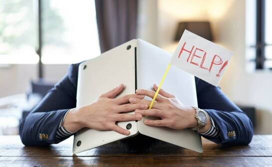 Jak wygląda proces uzyskiwania odszkodowania krok po kroku?