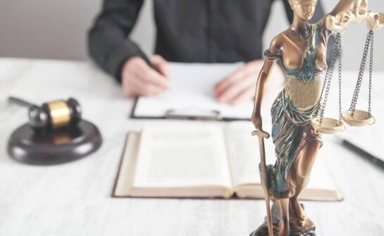 Najważniejsze zasady dziedziczenia – podstawy prawa spadkowego w praktyce