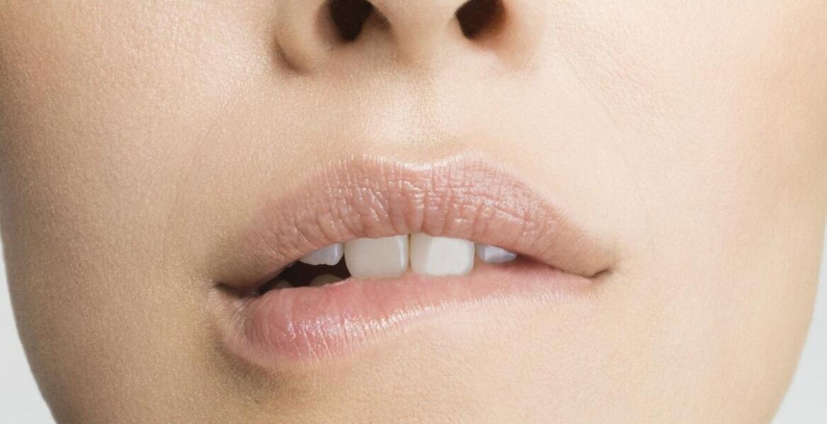 Powiększanie warg sromowych – na czym polega zabieg i jakie są efekty