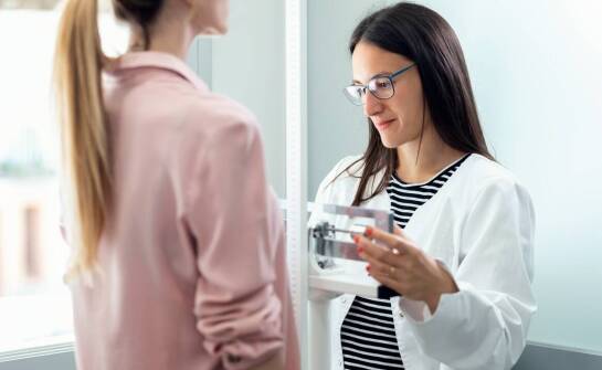 Jak przygotować się do pierwszej wizyty u ginekologa – najważniejsze wskazówki