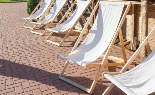 Leżaki z indywidualnym nadrukiem – kreatywne rozwiązania dla firm i eventów