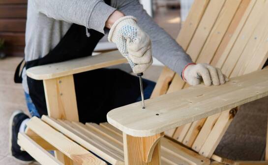 Personalizowane leżaki drewniane – inspiracje, funkcje i możliwości zastosowań