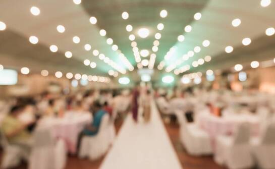 Jak wybrać idealną salę weselną? Najważniejsze kwestie przed rezerwacją