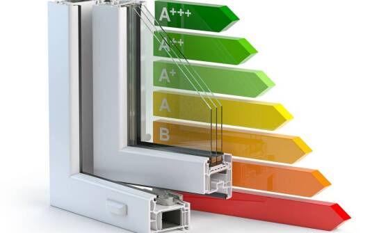 Rodzaje okien do domu – porównanie materiałów, funkcji i zastosowań