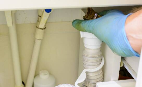 Jak powstają wycieki w instalacjach i dlaczego wczesna diagnostyka jest ważna