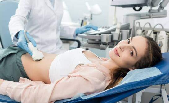 Rola protetyki w odbudowie uzębienia – najważniejsze informacje i możliwości