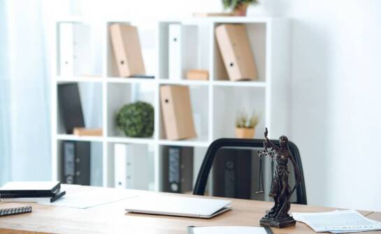 Rola kancelarii prawniczej w rozwiązywaniu codziennych problemów prawnych