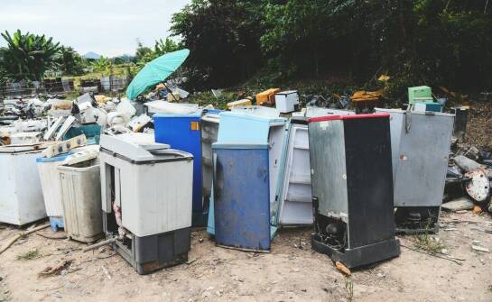 Co zrobić ze starym sprzętem? Zasady i korzyści oddawania elektrośmieci