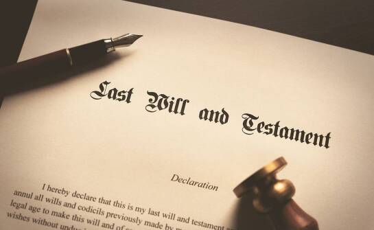 Jak sporządzić testament i jakie są najważniejsze zasady dziedziczenia