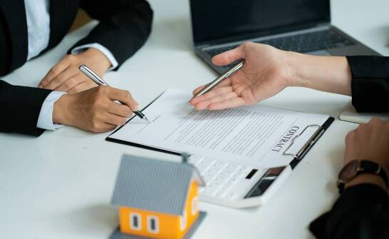 Umowy przedwstępne – kluczowe elementy i najważniejsze zasady zawierania
