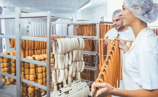 Nerki w modzie i codziennym użytkowaniu – czym przyciągają uwagę?