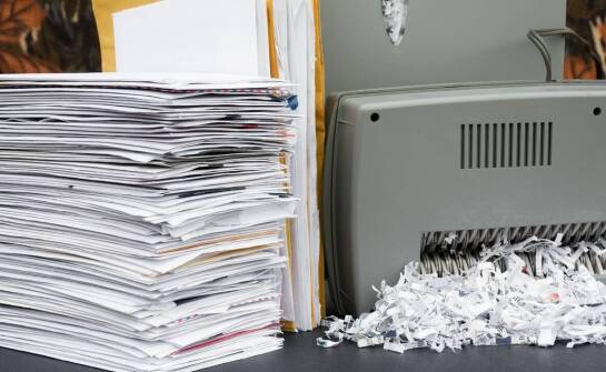 Co dzieje się z odpadami w sortowni surowców wtórnych oraz podczas niszczenia dokumentów