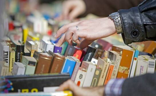 Jak działa skup książek i co warto wiedzieć o obiegu używanych publikacji