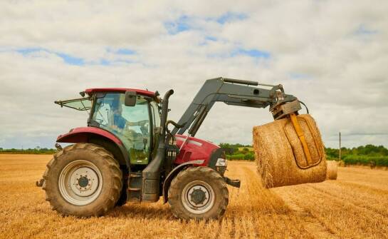Wagi VEI w ładowaczach czołowych rolniczych – funkcje i zastosowania