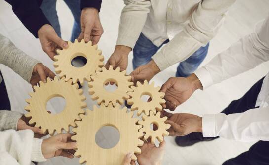 Restrukturyzacja spółek – najważniejsze etapy i możliwe korzyści dla firm