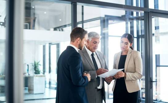 Restrukturyzacja spółek – kiedy warto rozważyć zmiany w firmie?