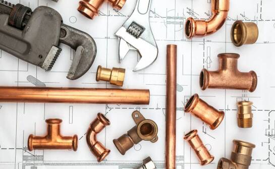 Przemysłowe instalacje sanitarne – rozwiązania wspierające sprawność produkcji