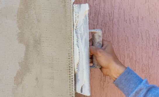 Farba termoizolacyjna – jak działa i kiedy warto ją wybrać?