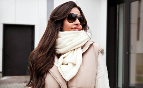 Wiosenne apaszki damskie – najmodniejsze wzory i sposoby stylizacji