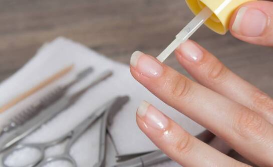 Gwoździe – rodzaje, zastosowania i wskazówki dotyczące wyboru produktów