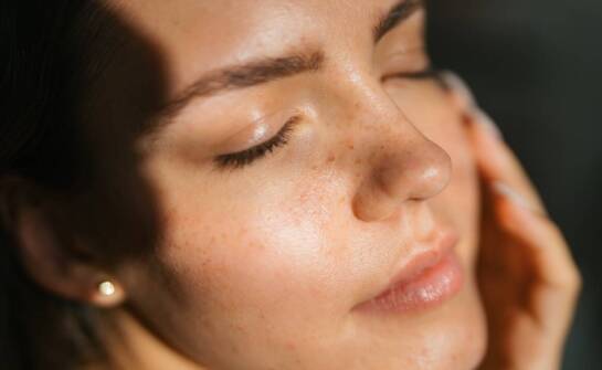 Trendy i możliwości medycyny estetycznej – odmładzanie bez skalpela