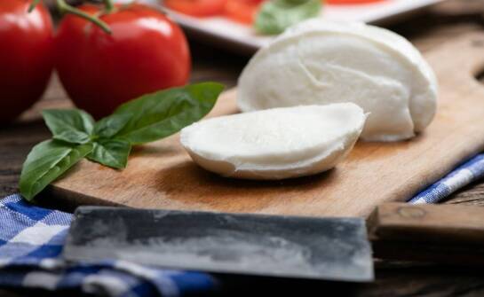 Najpopularniejsze włoskie sery – rodzaje, zastosowanie i ciekawostki